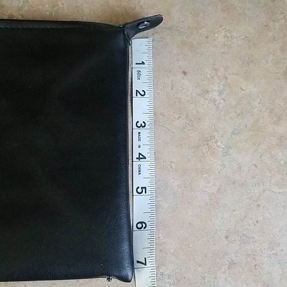 Christian Lacroix airways clutch - Picture 2 of 8